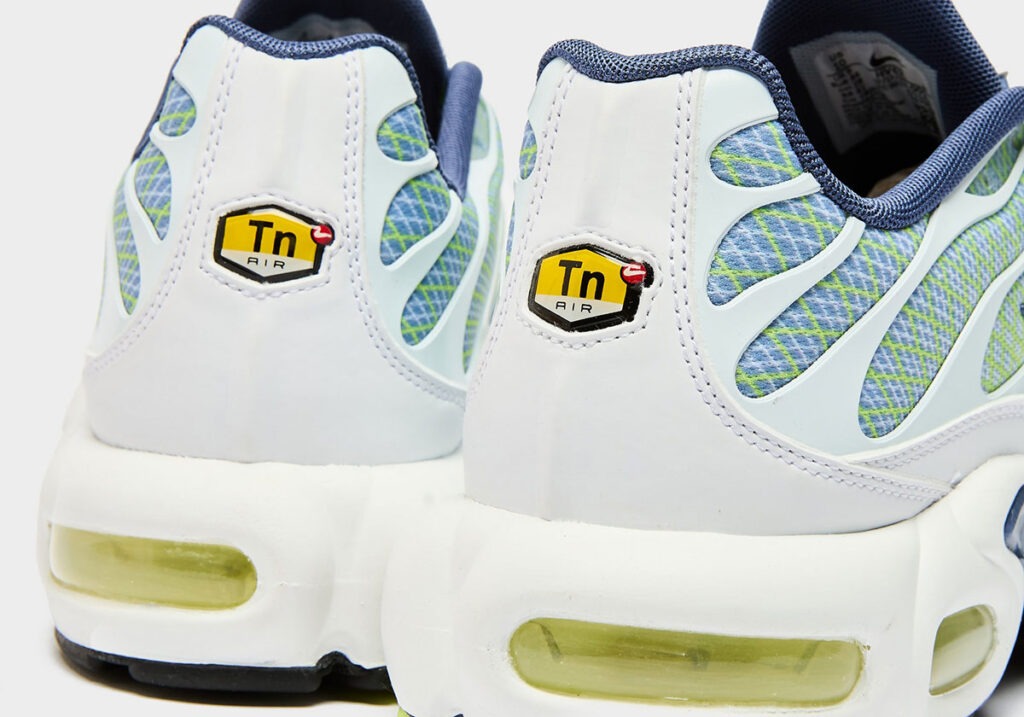 nike-air-max-vdohnovlyayushchaya-klasika-5.jpeg