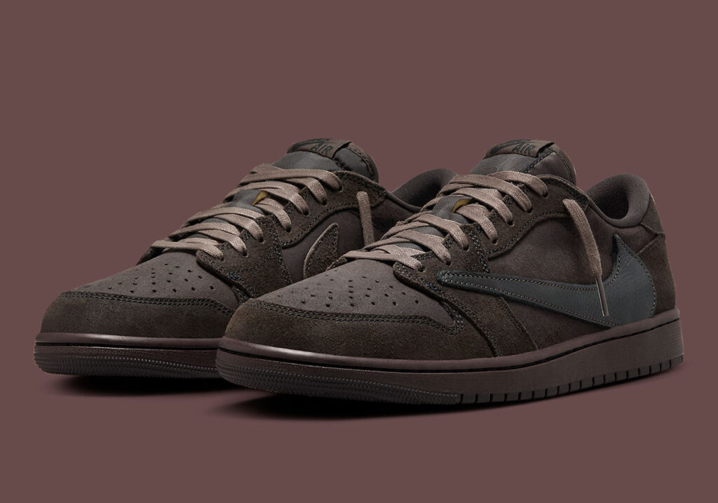 travis-scott-velvet-sneakers-1.jpeg