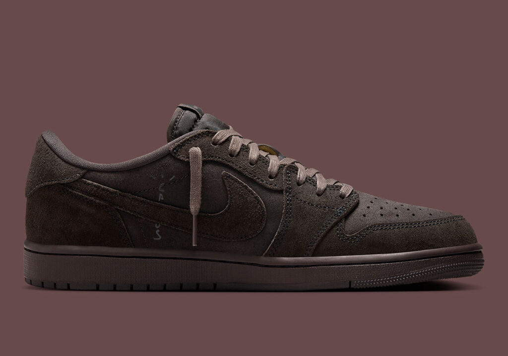 travis-scott-velvet-sneakers-4.jpeg